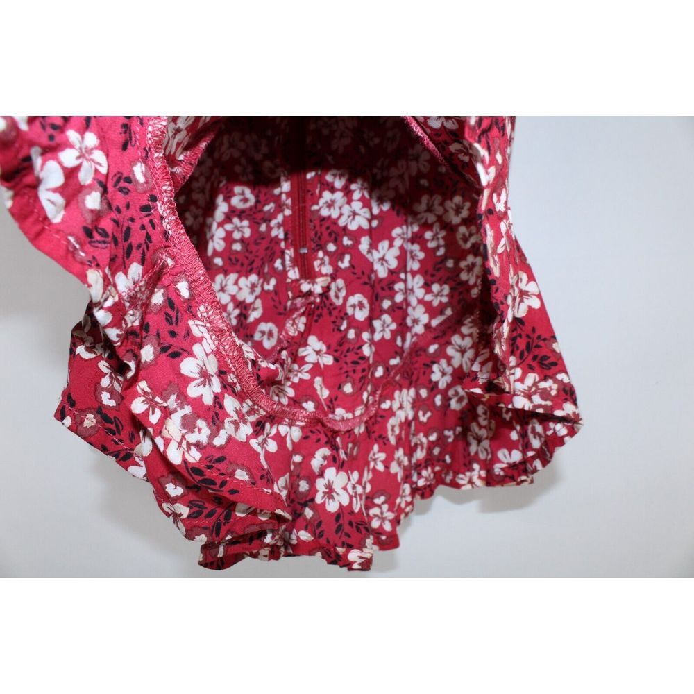 Kivari Women's XS Red White Floral Elastic Waist Rayon Shorts - Picture 4 of 10
